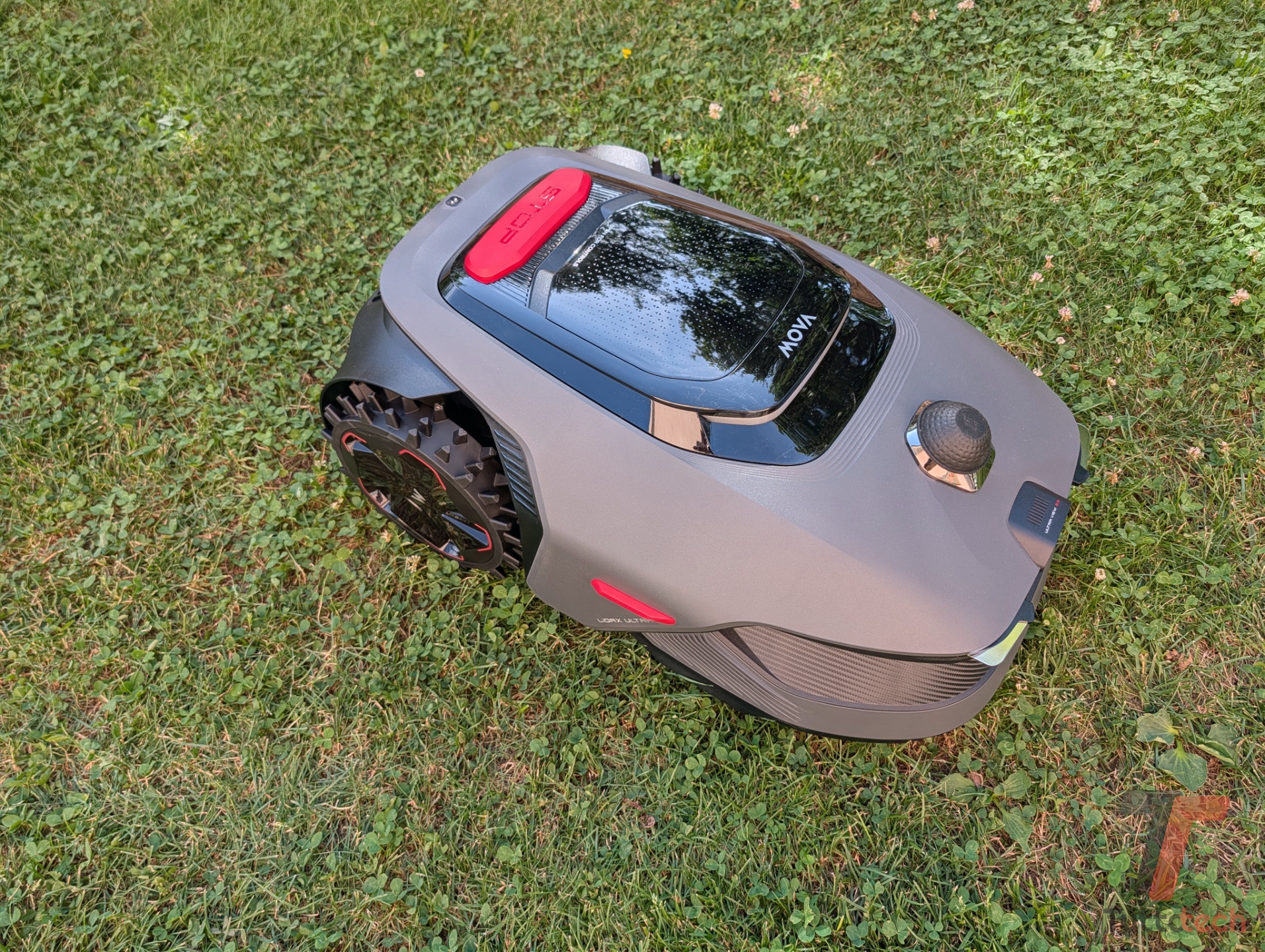 Recensione Mova LiDAX 1200 Ultra: tecnologie al top ma nel concreto qualche incertezza 8