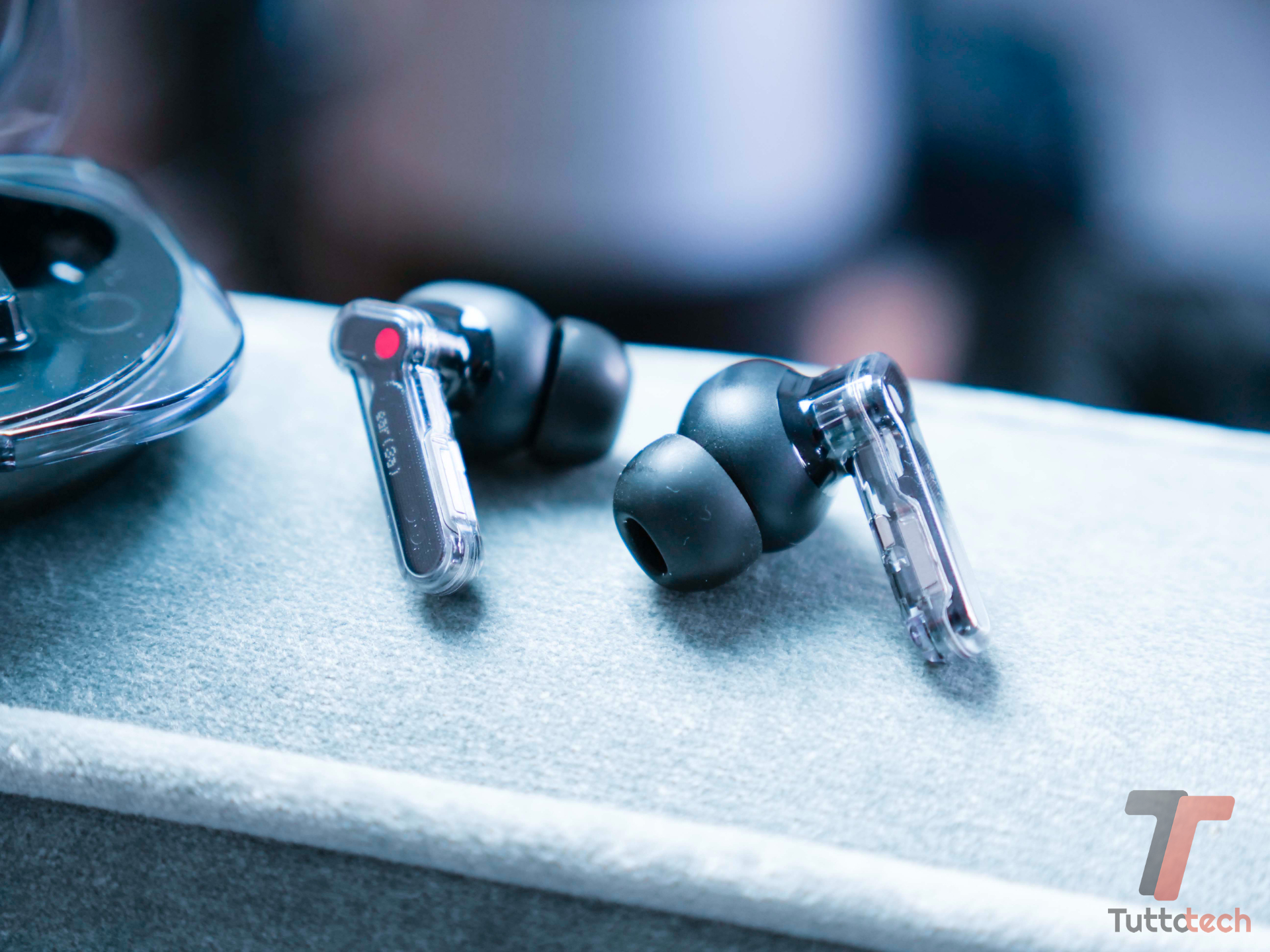 Recensione Nothing Ear (3a): gli auricolari che registrano audio e chiamate con un tocco 27