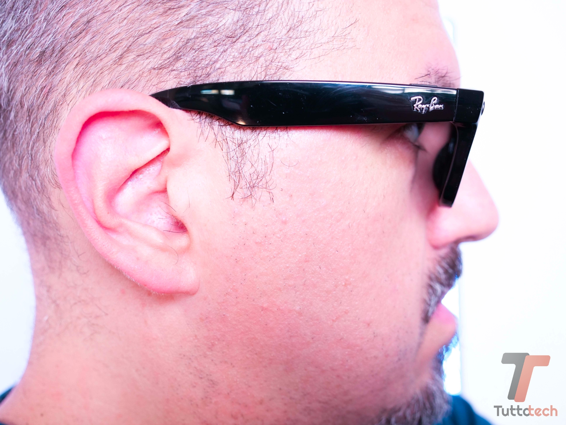 Recensione Ray-Ban Meta Wayfarer 2gen: gli occhiali smart che convincono davvero 13