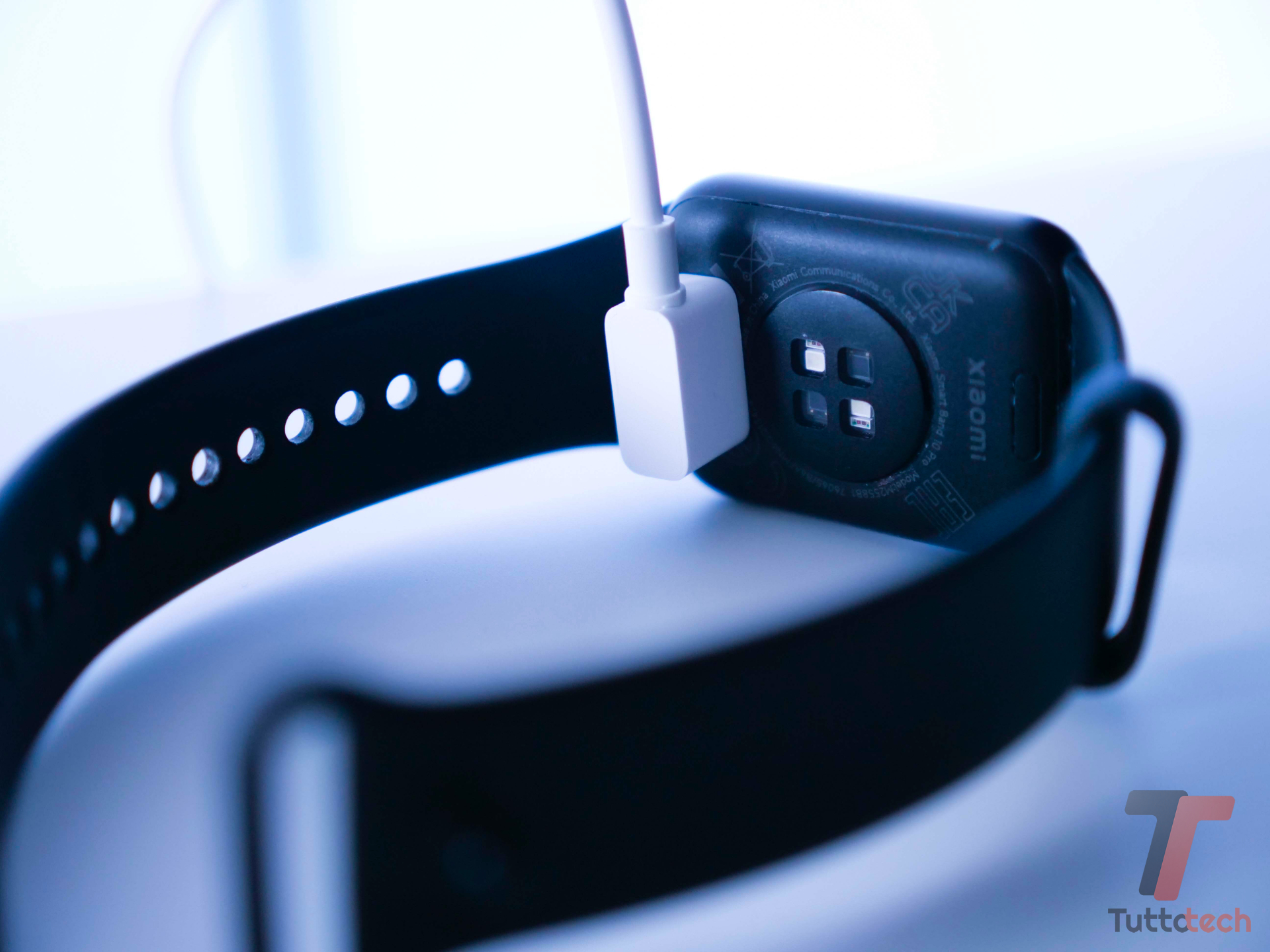 Recensione Xiaomi Smart Band 10 Pro: l'equilibrio perfetto tra tracker fitness e smartwatch tascabile 6