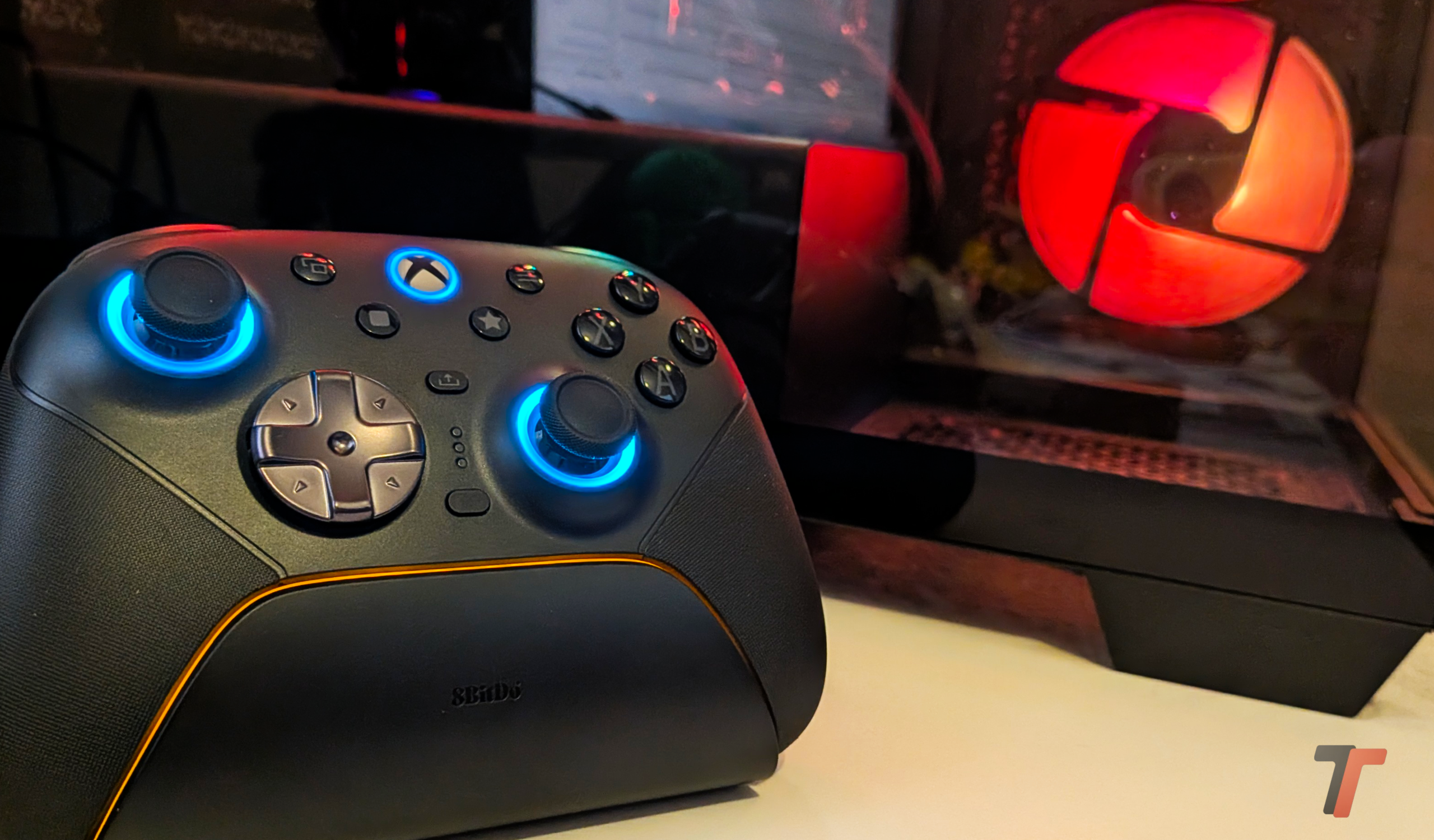 8BitDo Ultimate 3E wireless Controller per Xbox, Pc (Microsoft) con base di ricarica