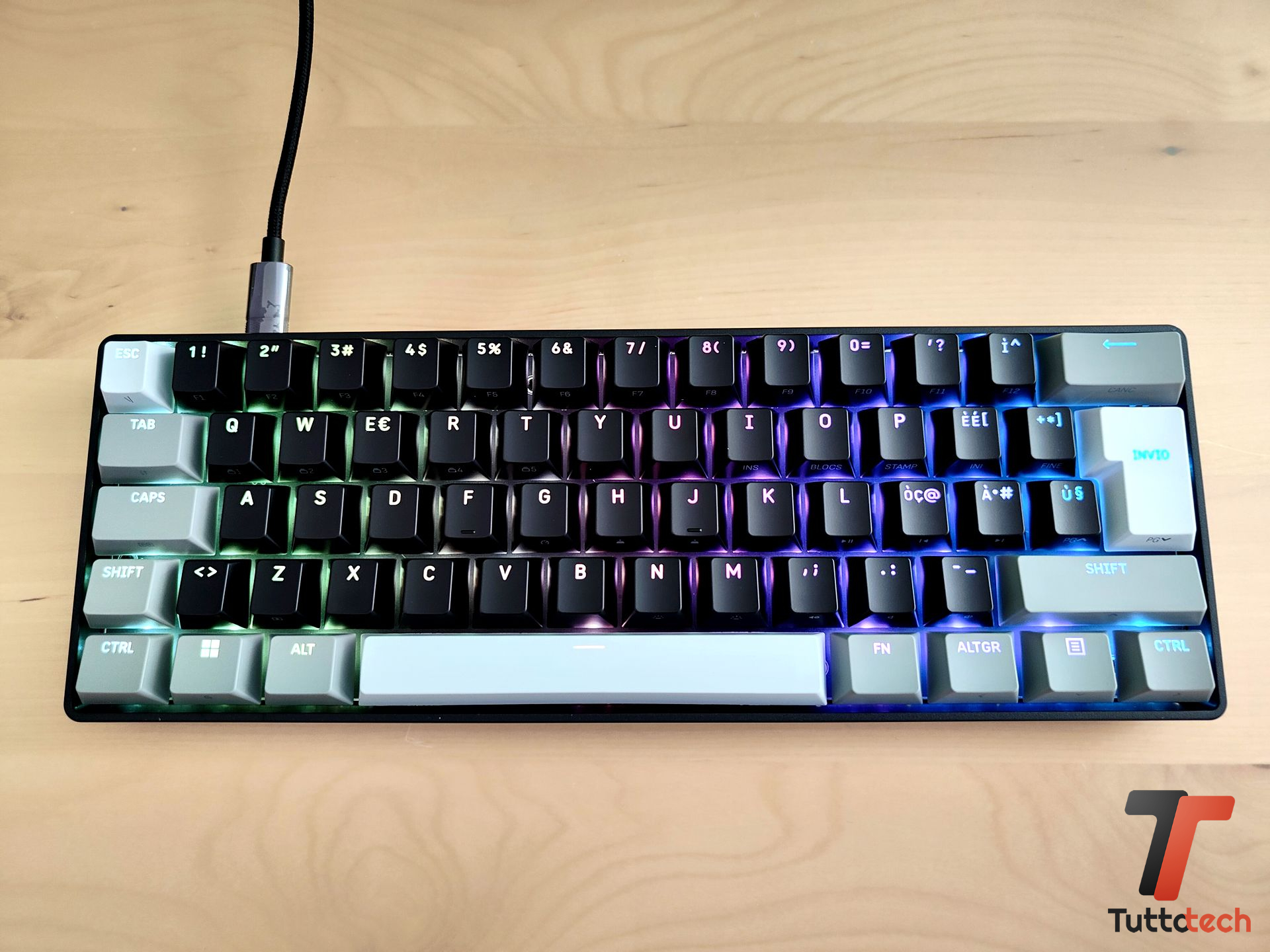 Recensione Corsair CLIPPER PRO MINI 60: una piccola Hall Effect che punta tutto sulle prestazioni 23