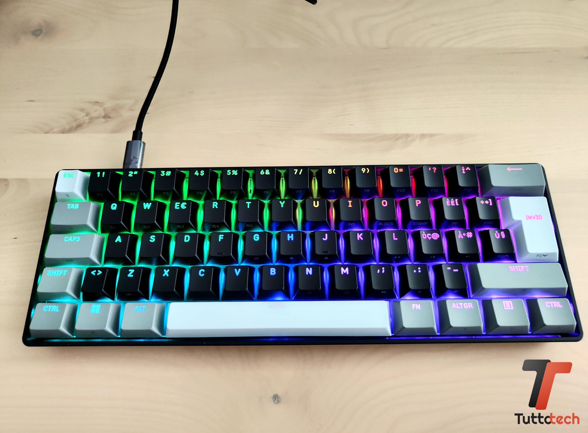 Corsair CLIPPER PRO MINI 60 tt 31