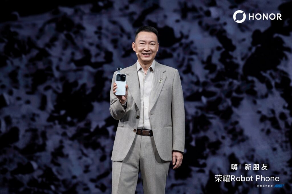 HONOR presenta Robot Phone, il primo smartphone robotico al mondo