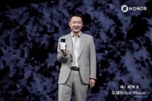 HONOR presenta Robot Phone, il primo smartphone robotico al mondo 9
