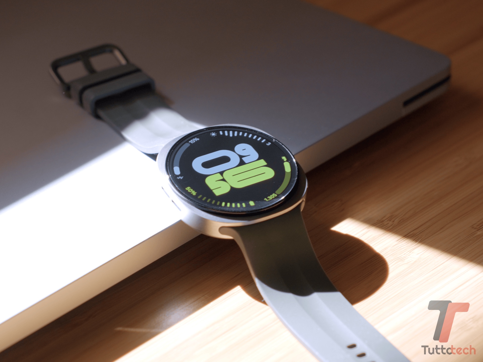 Recensione Samsung Galaxy Watch 9: completo quasi in tutto, ma la ricarica resta un limite 6
