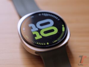 Recensione Samsung Galaxy Watch 9: completo quasi in tutto, ma la ricarica resta un limite 1