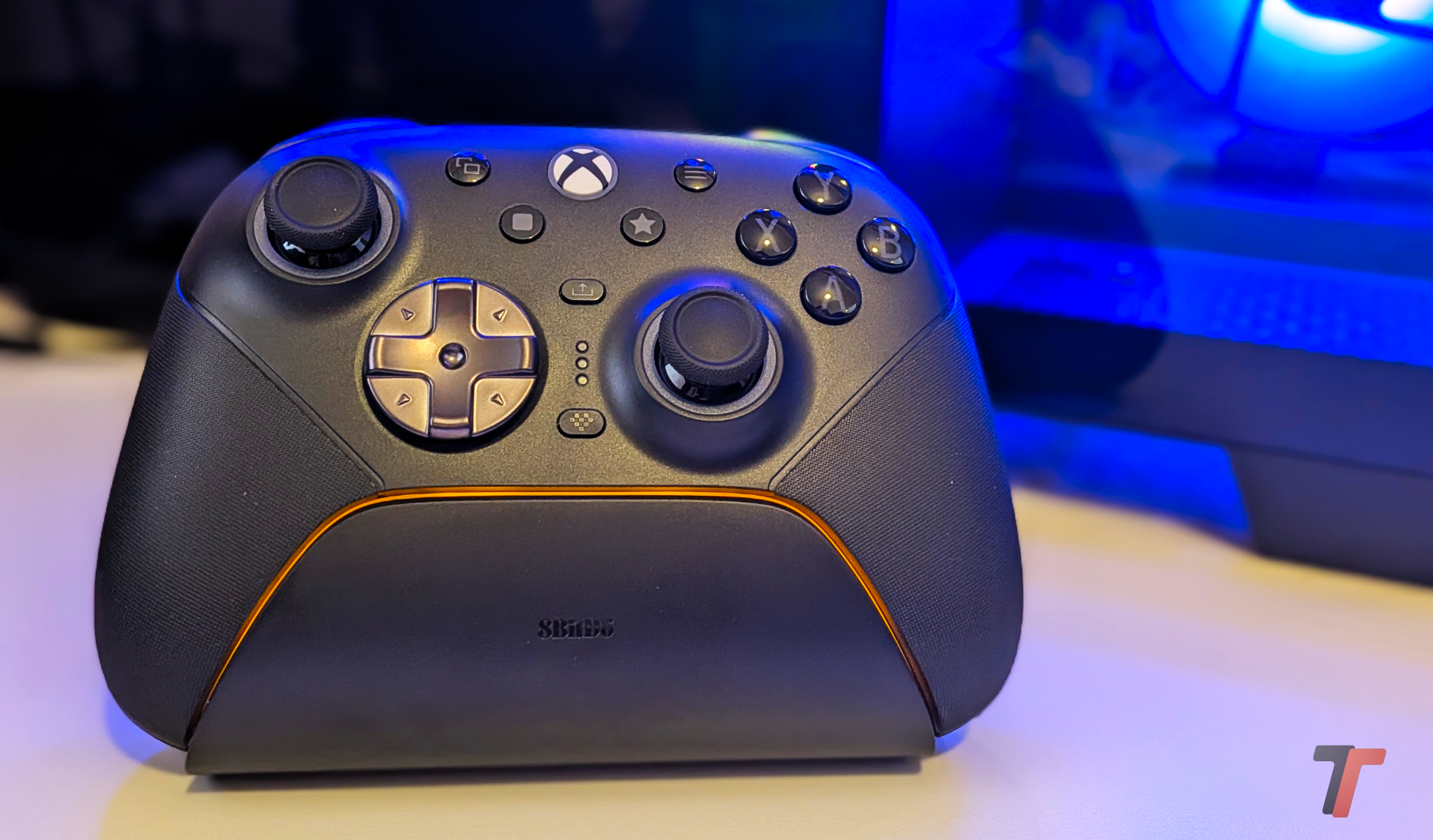 8bitdo Ultimate 3E controller wireless per Xbox e PC / Microsoft con base di ricarica