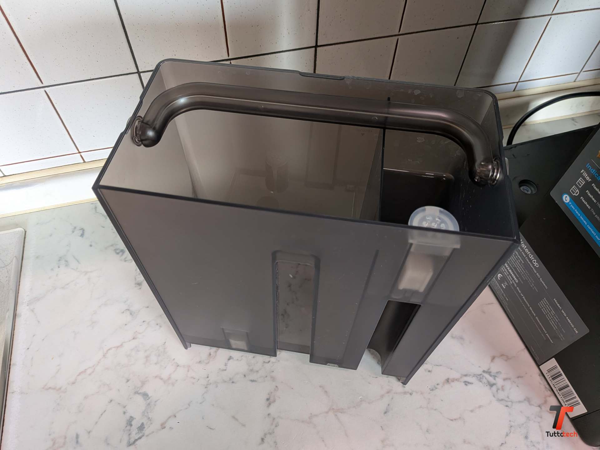 Recensione Waterdrop M6HG: osmosi inversa da banco e addio alle bottiglie d'acqua 3