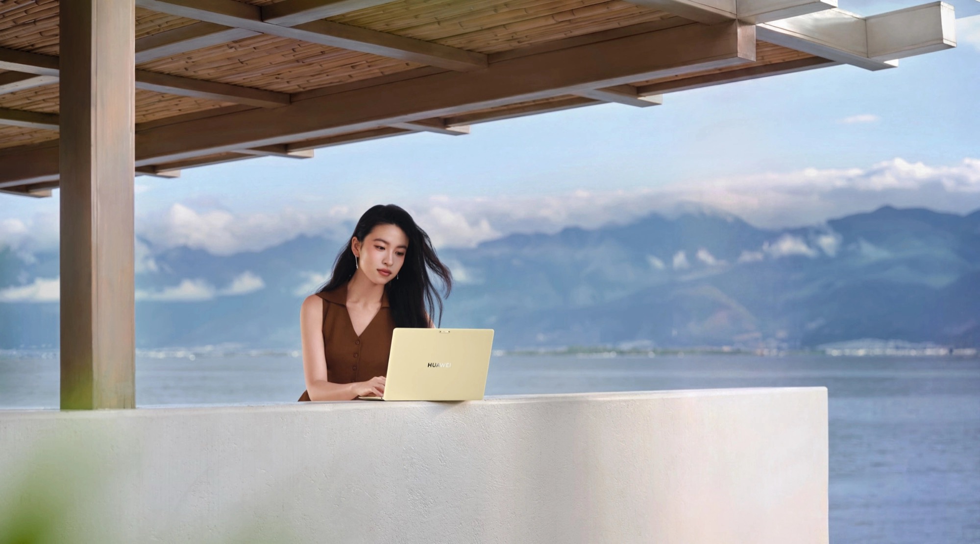 HUAWEI presenta due nuovi MateBook premium: Pro S punta sulla leggerezza, il Fold guarda al futuro 7