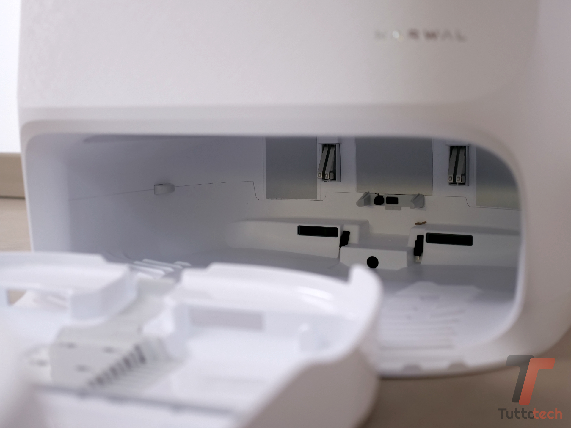 Recensione Narwal Freo 20: il sistema FlowWash arriva nella serie Freo 17