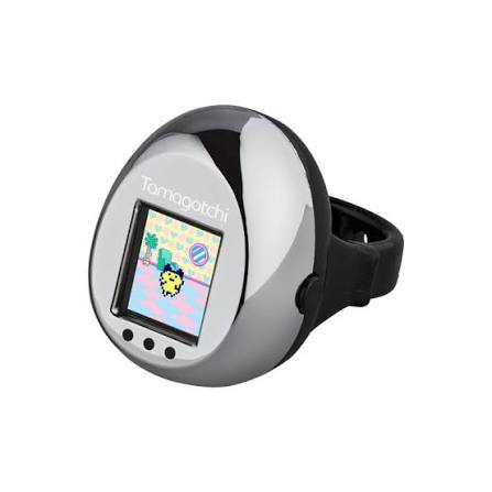 Il Tamagotchi compie 30 anni e arriva sul dito: ecco il Tamagotchi Ring 1