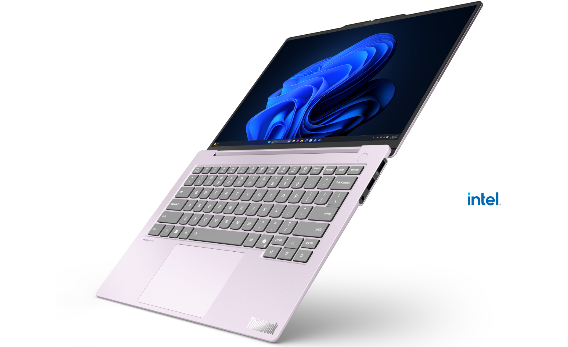 Lenovo punta sull'Hybrid AI con nuovi PC, monitor e soluzioni di sicurezza per il business 5