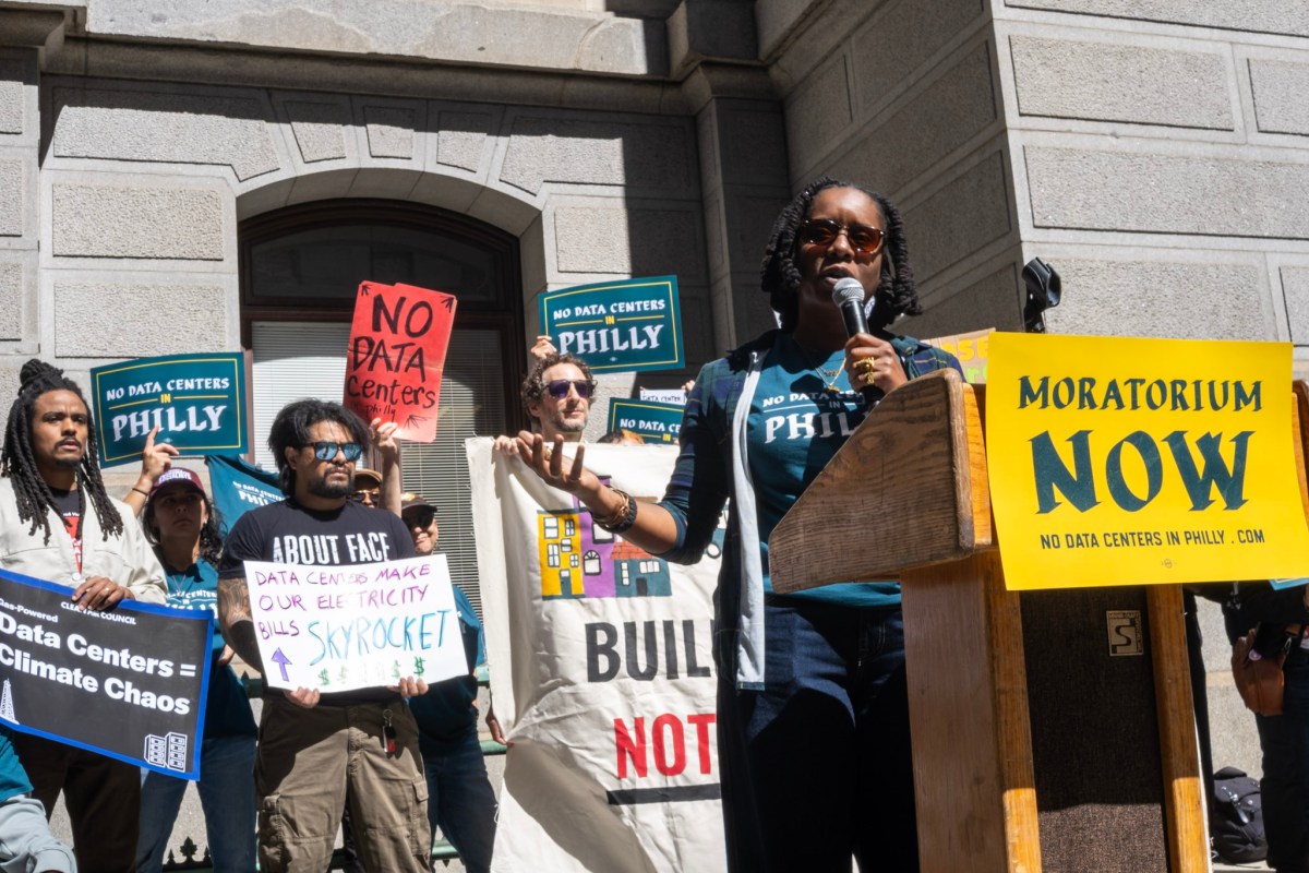 Filadelfia dice no ai data center per l'IA: Grays Ferry guida la protesta