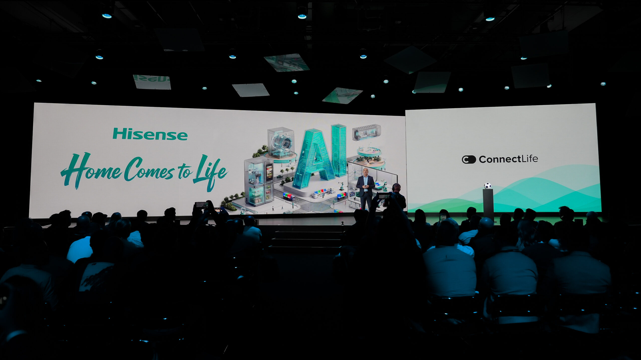 Hisense punta sull'IA per la smart home e rinnova la partnership con UEFA fino a EURO 2028 1
