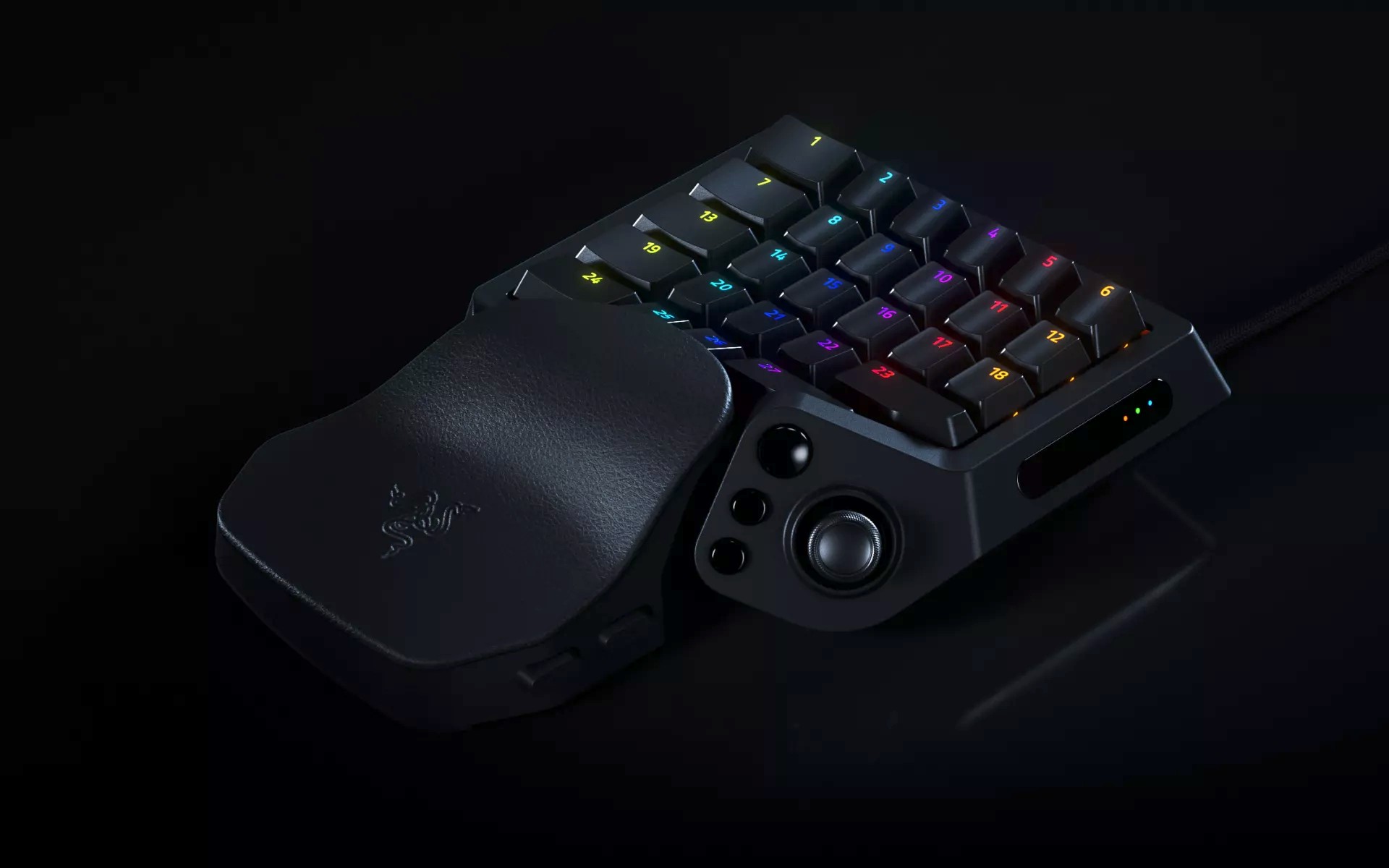 Razer Tartarus V2 Pro: 31 controlli, switch analogici e 8.000 Hz per il gaming a una mano 3