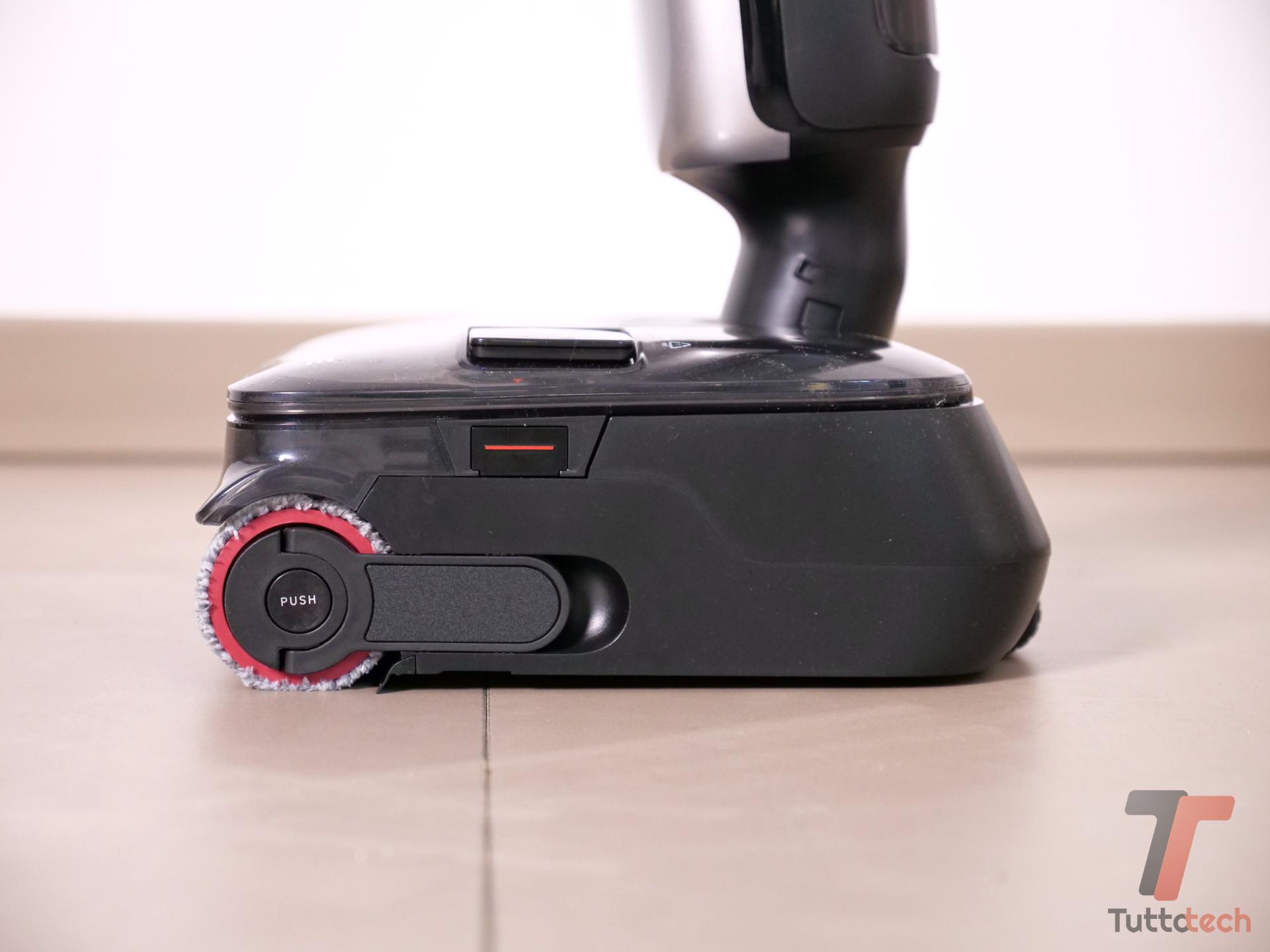 Recensione Dreame T15 Pro Heat: lava con acqua a 90 °C e si sdraia a 180° 8
