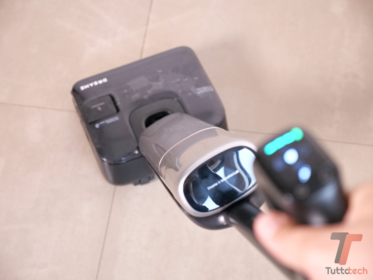 Recensione Dreame T15 Pro Heat: lava con acqua a 90 °C e si sdraia a 180°
