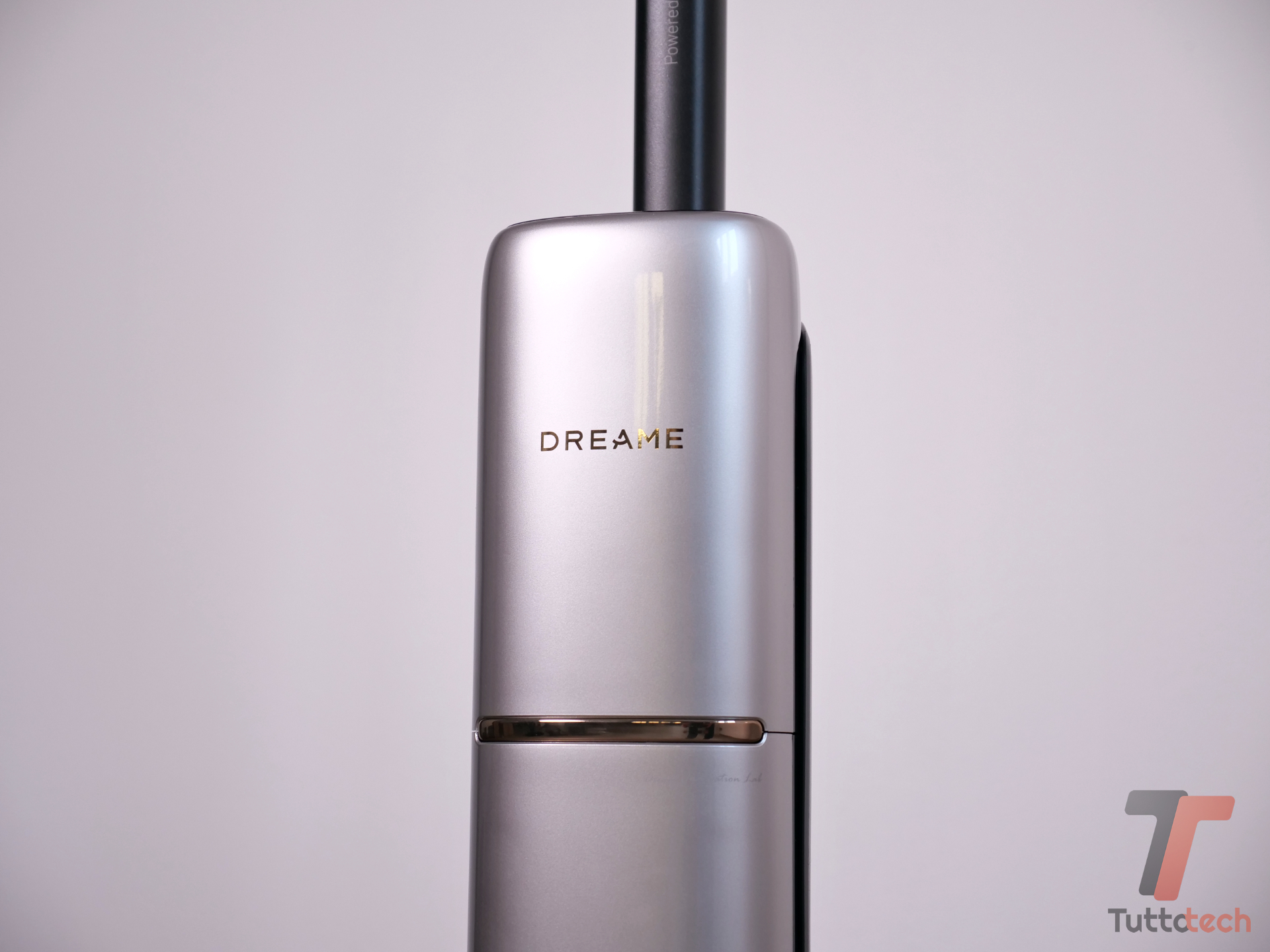 Recensione Dreame T15 Pro Heat: lava con acqua a 90 °C e si sdraia a 180° 11