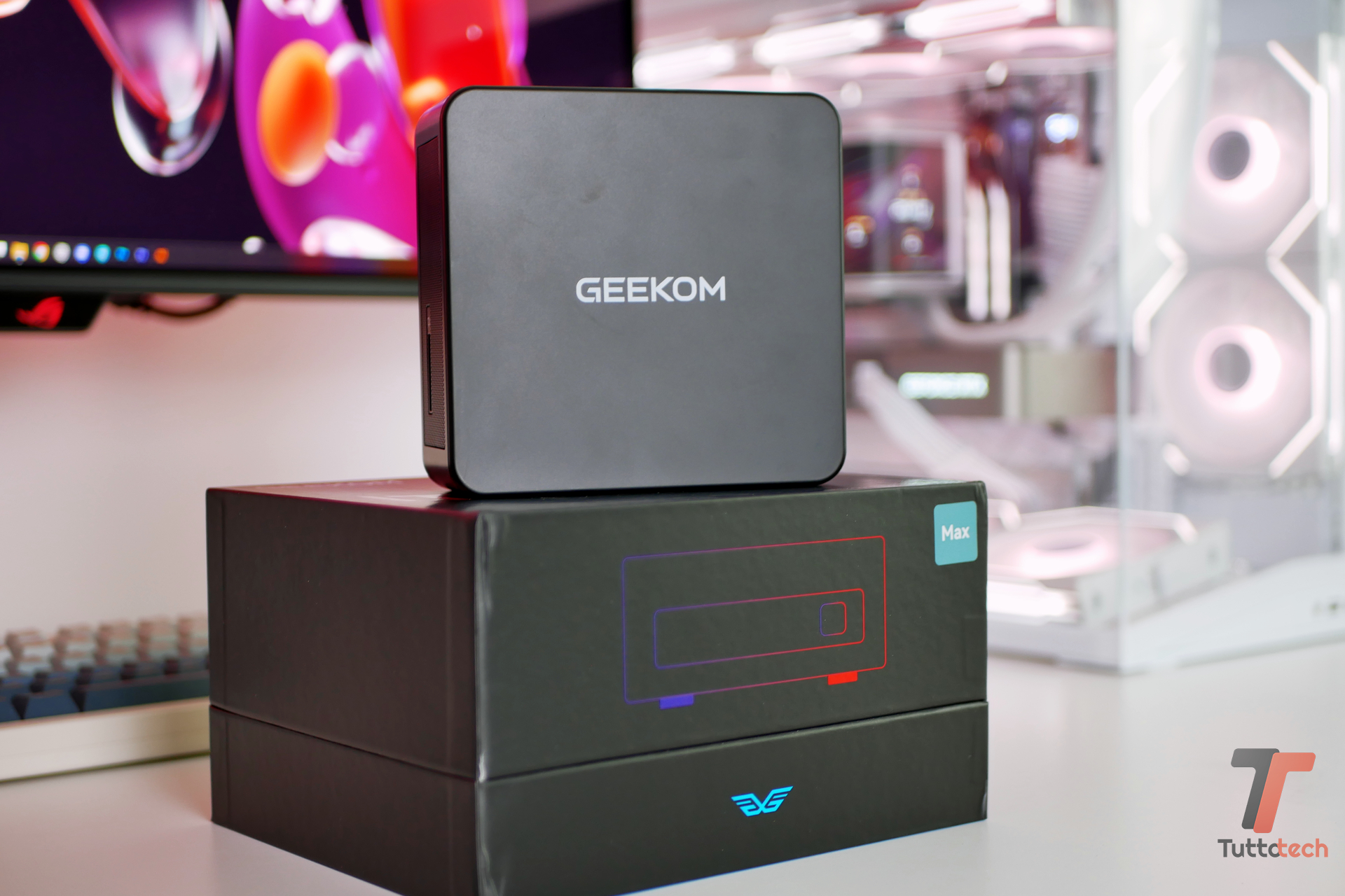 GEEKOM IT13 Max con confezione