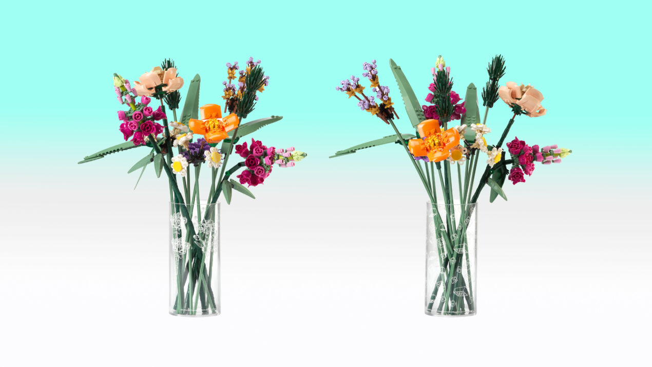 LEGO lancia i vasi ufficiali per i bouquet Botanicals: 2 modelli a 11,99 euro