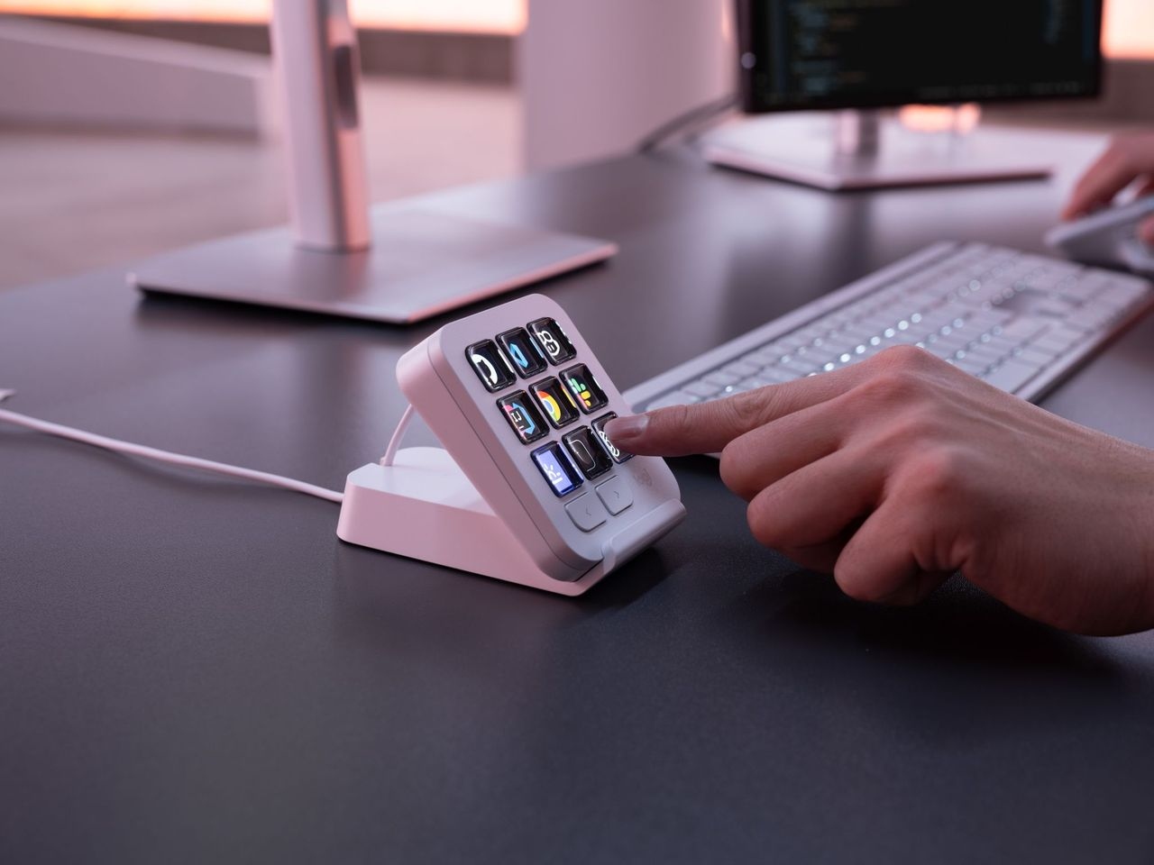 logitech mx keypad