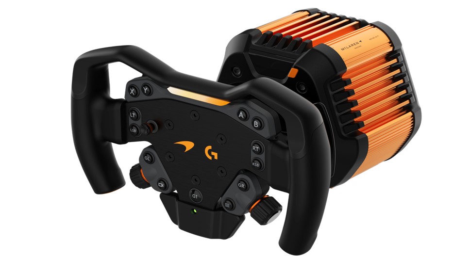 Alla LogiPLAY 2026 debuttano anche le nuove periferiche per il sim racing e Logitech Yeti 2 13