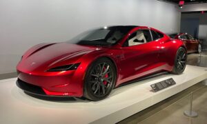 FAA chiude lo spazio aereo sopra McGregor: la Tesla Roadster decollerà il 1° ottobre? 2