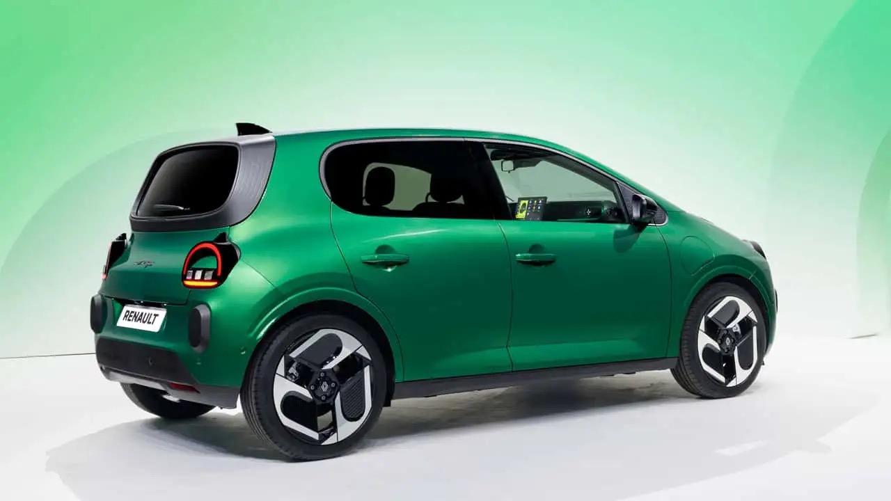 Nissan lancia Pixo, la propria citycar elettrica sulla stessa base di Twingo e Spring 2