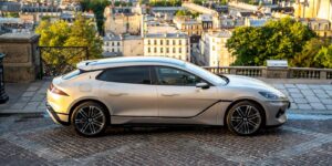 BYD Denza Z9 GT: nel 2027 l'aggiornamento God's Eye con guida assistita in città 2