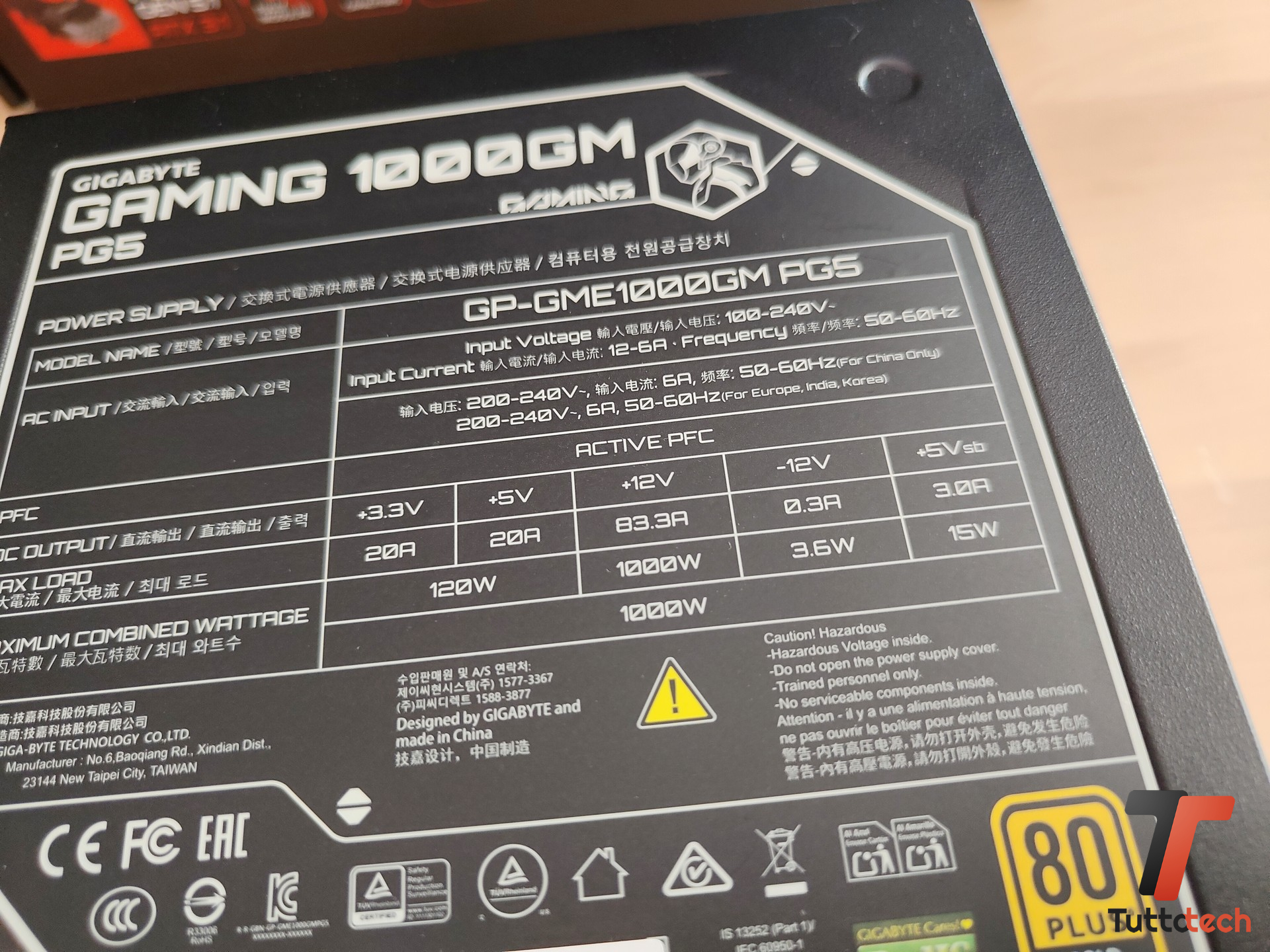 GIGABYTE Gaming 1000GM PG5-tt-12
