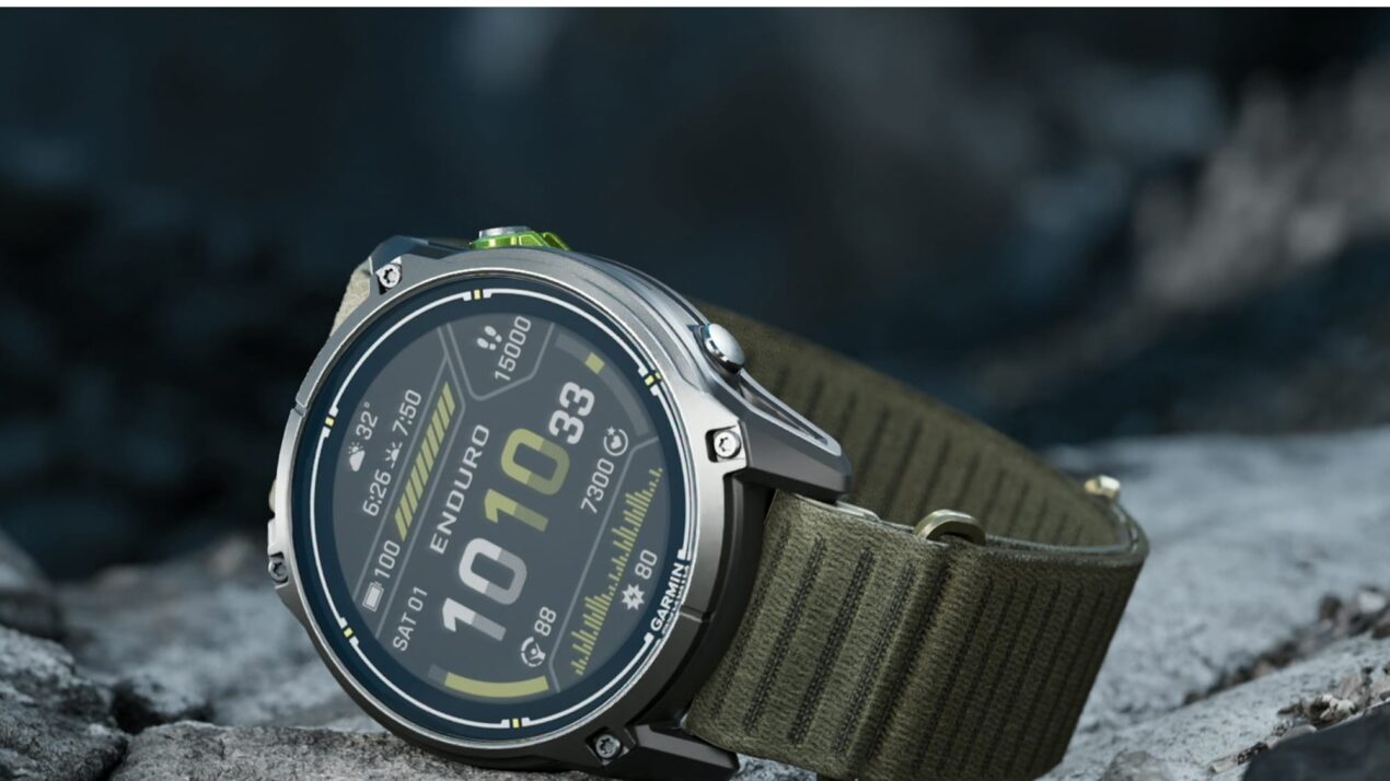 Garmin Enduro 4 è ufficiale, nessuno stravolgimento ma tante novità software