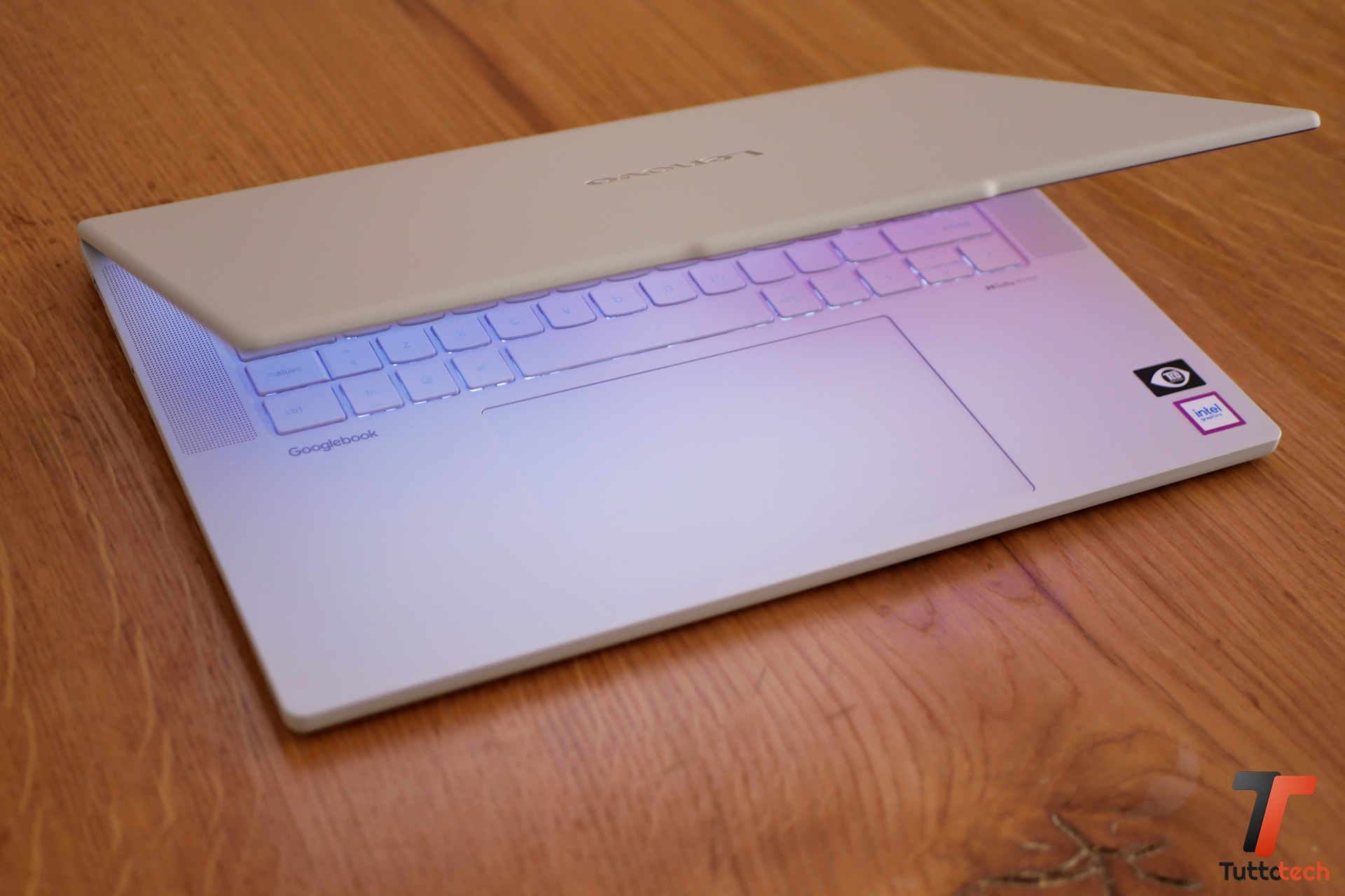 Recensione Lenovo Googlebook 15: Gemini non vuole ascoltare, promesse tradite 2