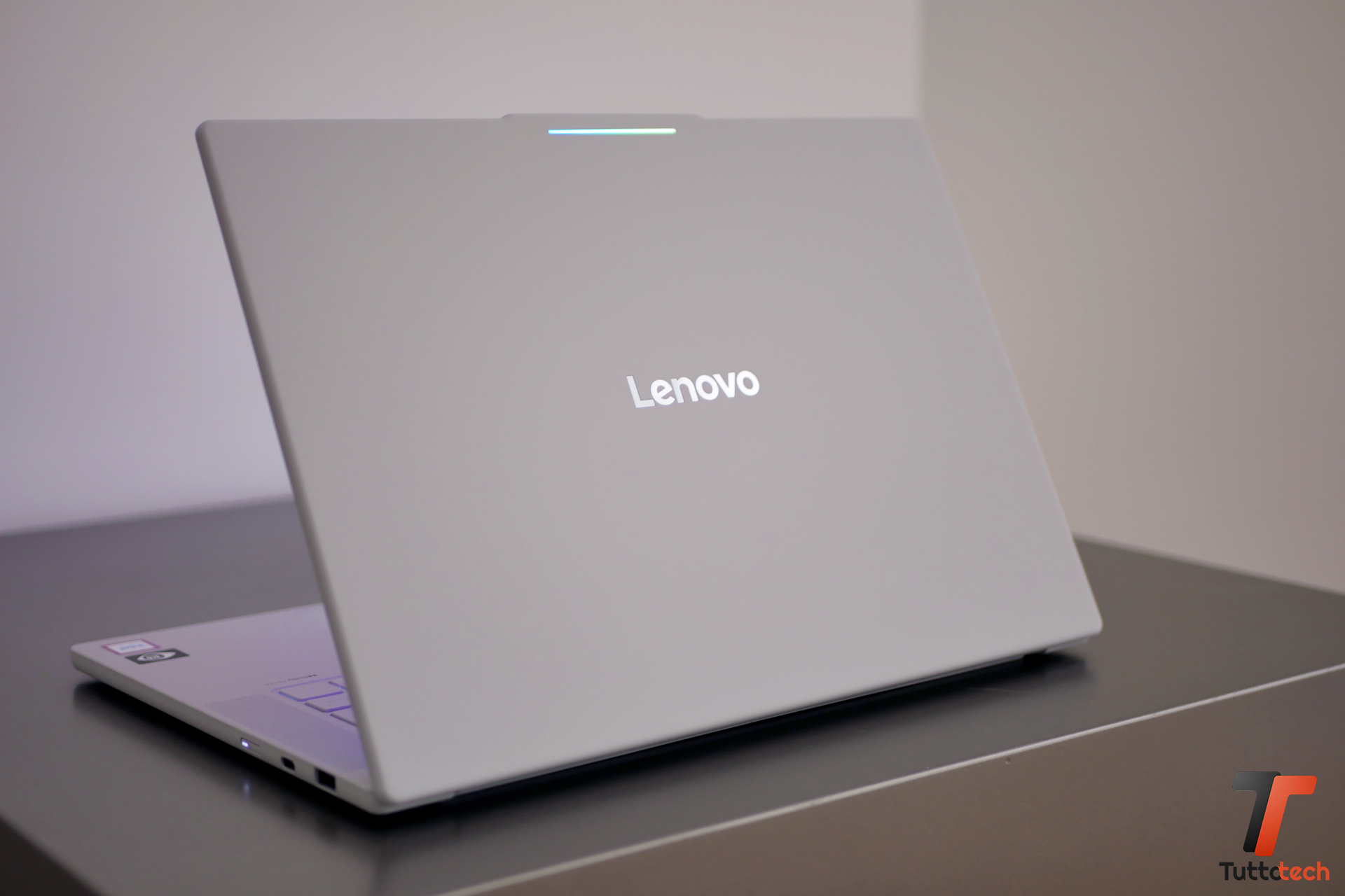 Recensione Lenovo Googlebook 15: Gemini non vuole ascoltare, promesse tradite 1