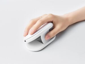 Logitech Pebble Up