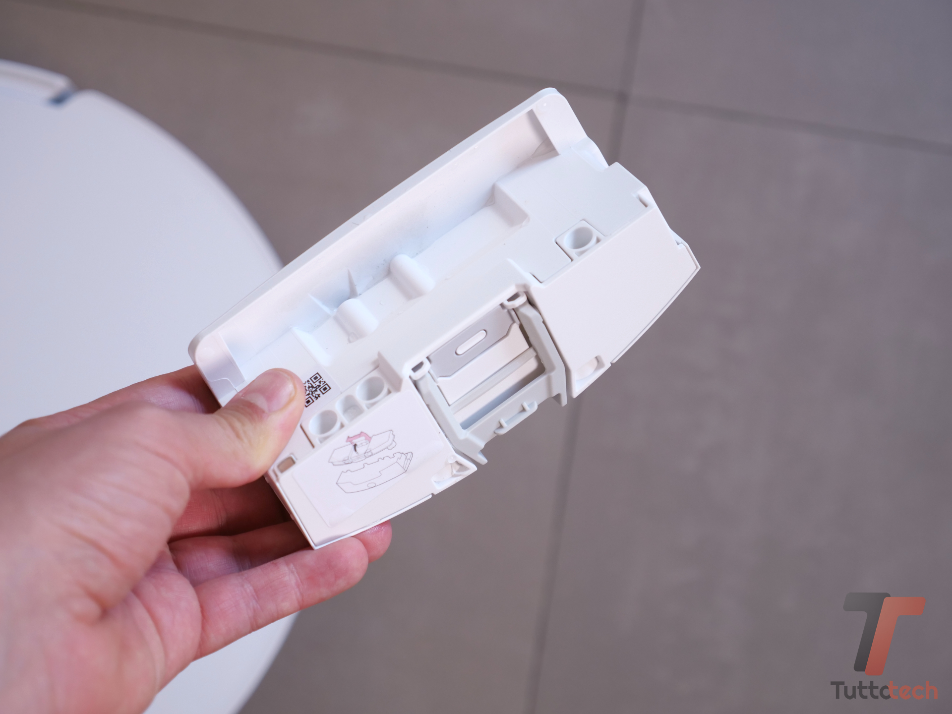 Recensione Roborock Qrevo Edge 2 Flow: rullo, profilo basso e poche rinunce 12