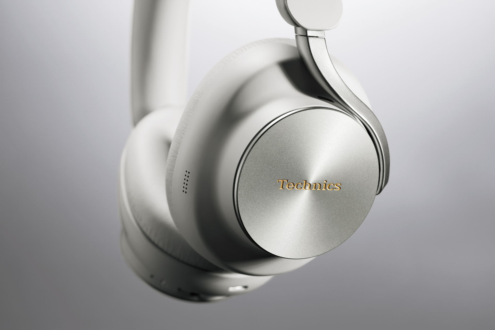 Technics EAH-A1000: le cuffie over-ear top di gamma arrivano in Italia con driver a fluido magnetico 2