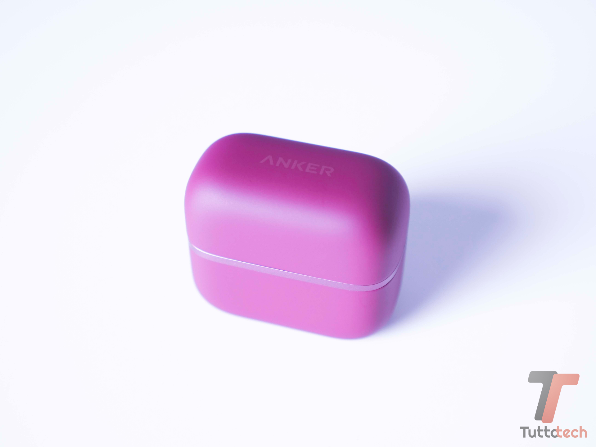 Anker AeroClip 2 custodia rosso borgogna chiusa