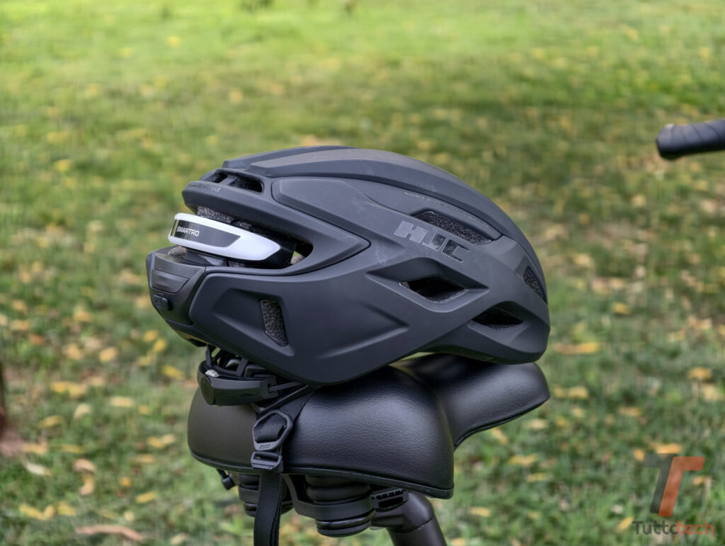 Recensione HJC SMARTRO, un casco da bici sicuro, smart e con interfono integrato