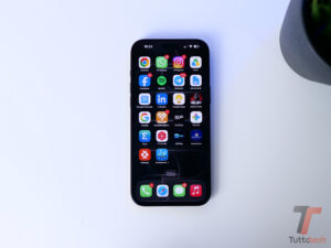 Apple iPhone 18 Pro Max con iOS 27